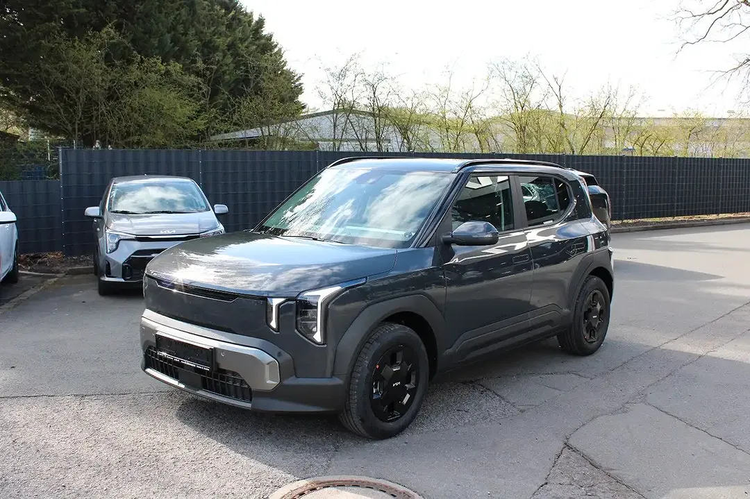 Kia EV2 - Thumbnail 3