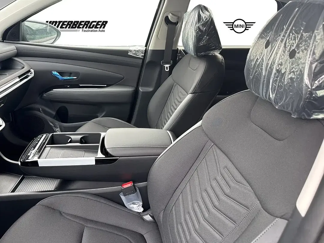 Hyundai TUCSON - Thumbnail 10