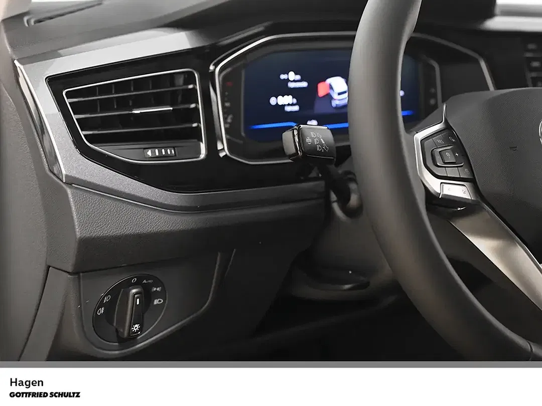 Volkswagen Polo - Thumbnail 10