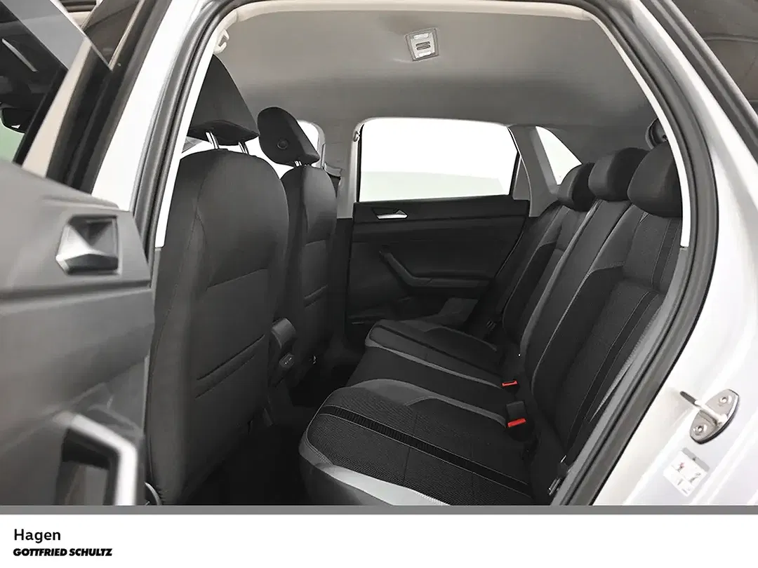 Volkswagen Polo - Thumbnail 11
