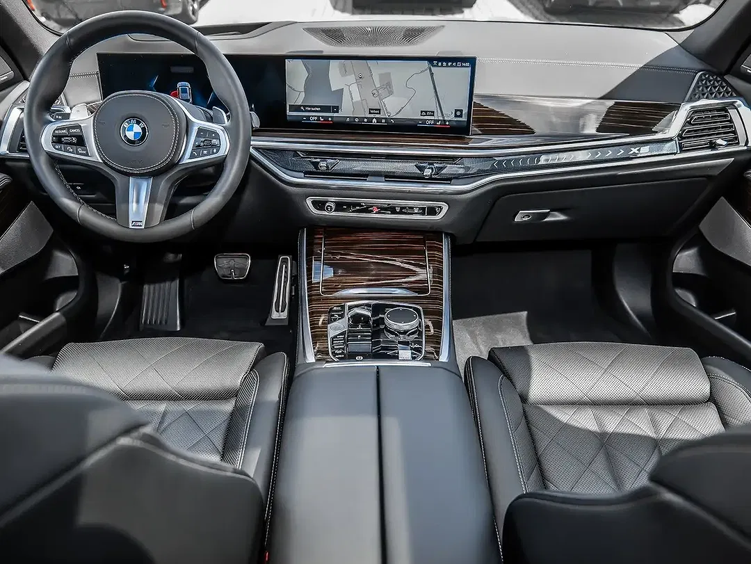 BMW X5 - Thumbnail 3