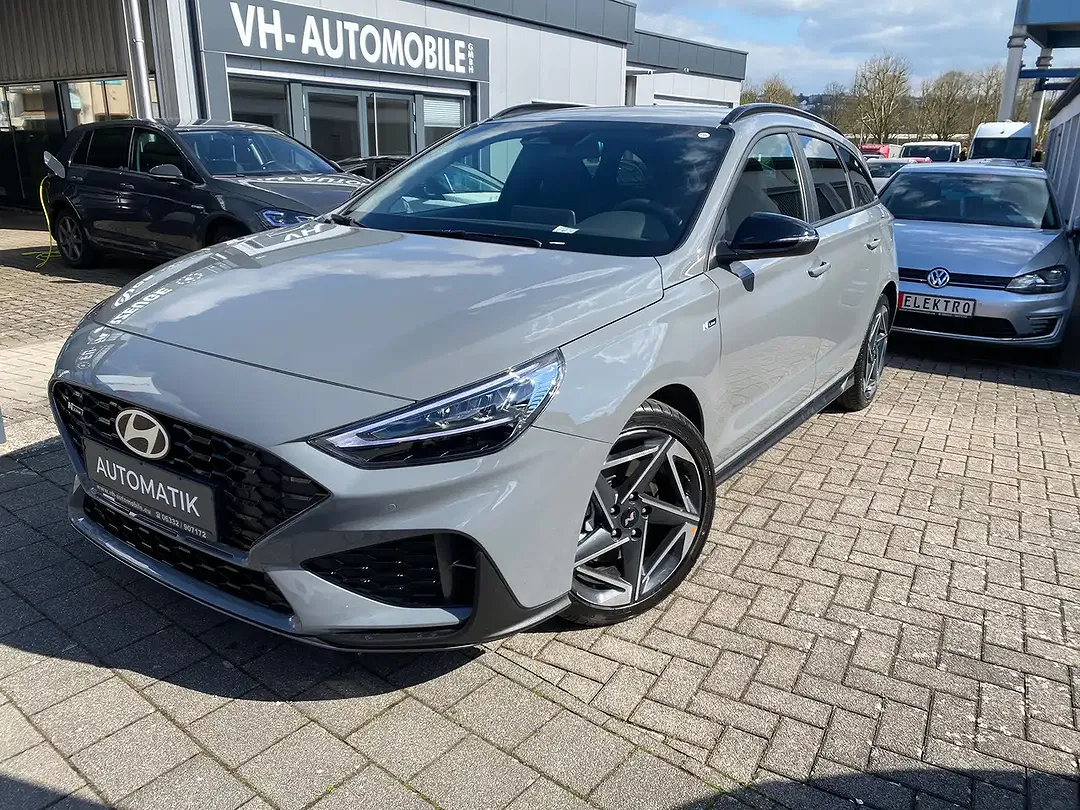 Hyundai i30 - Thumbnail 2