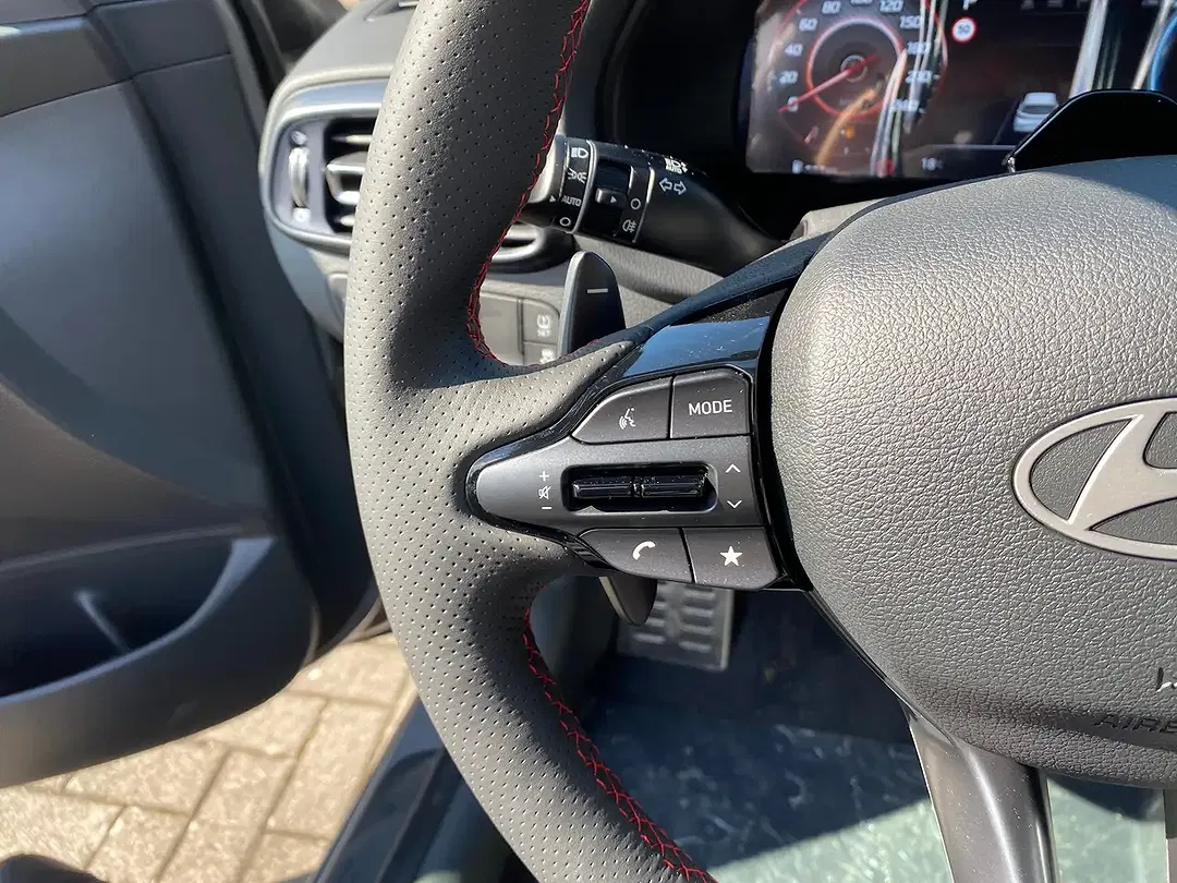 Hyundai i30 - Thumbnail 23