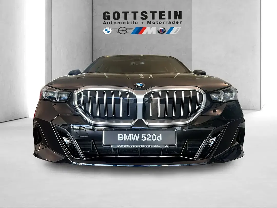 BMW 520 - Thumbnail 2