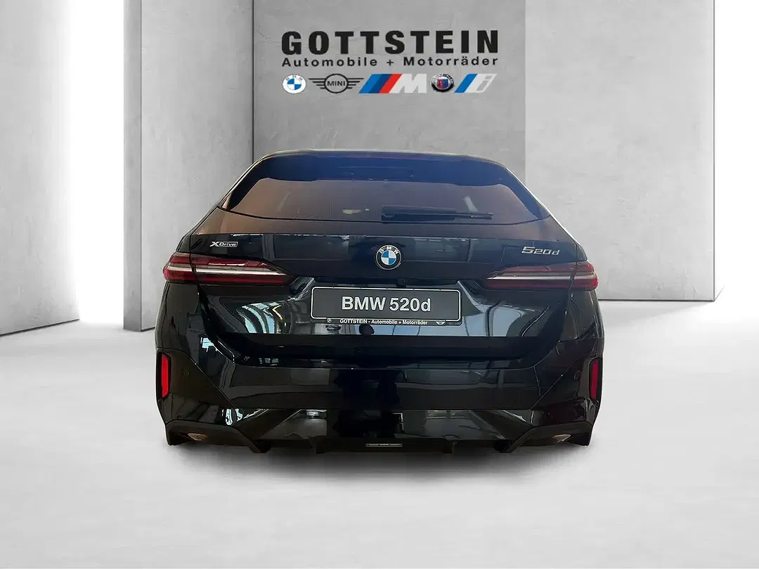 BMW 520 - Thumbnail 9