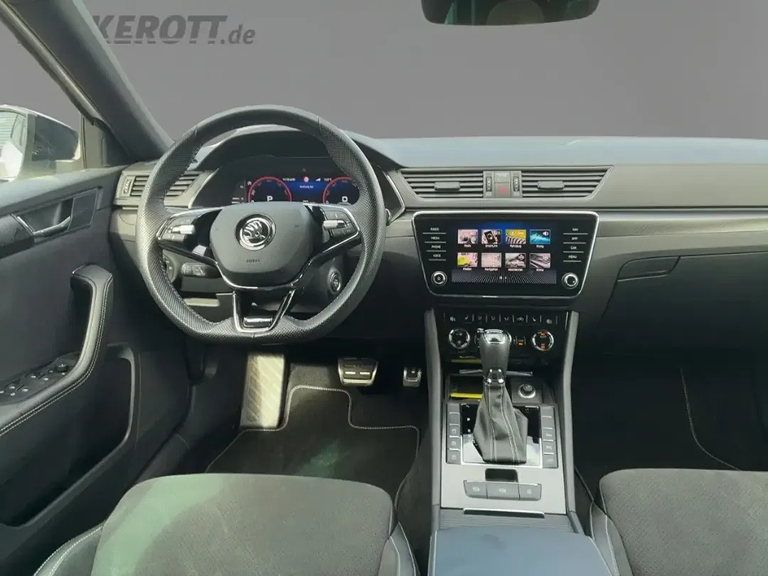 Skoda Superb - Thumbnail 9