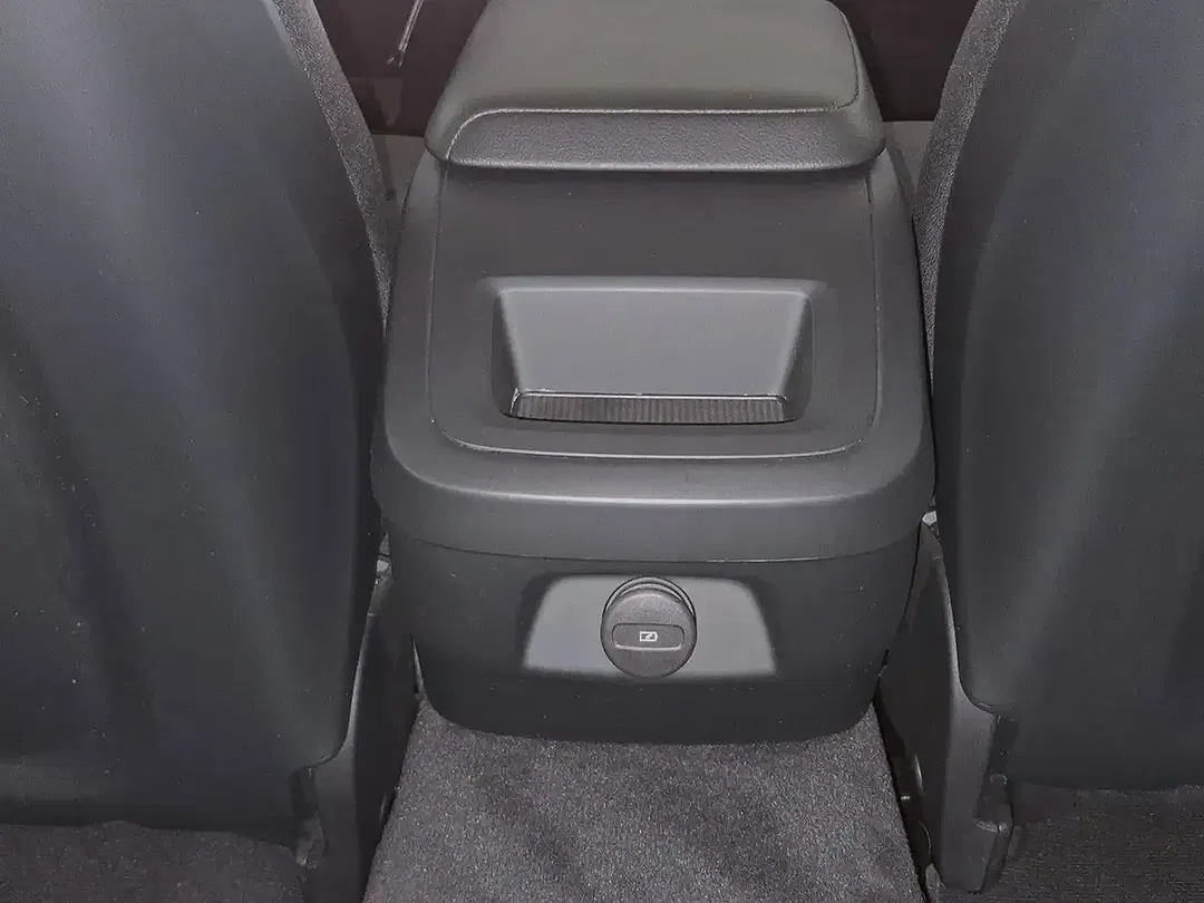 Volvo V60 - Thumbnail 23