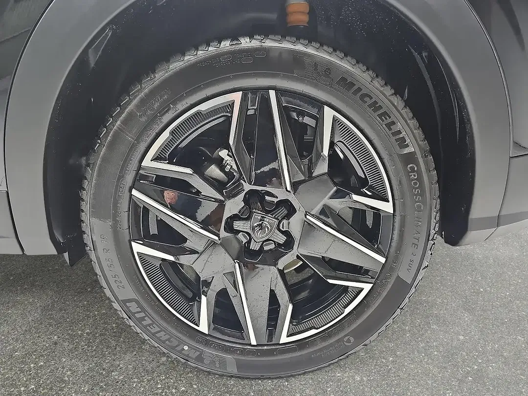 Peugeot 3008 - Thumbnail 6