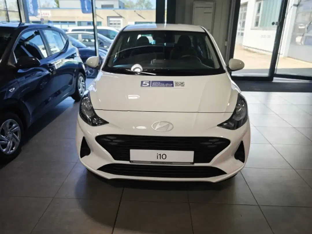 Hyundai i10 - Thumbnail 2