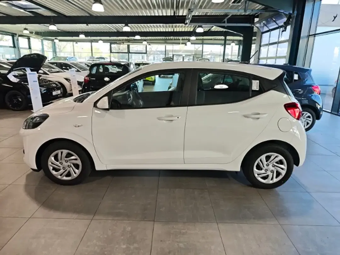 Hyundai i10 - Thumbnail 4