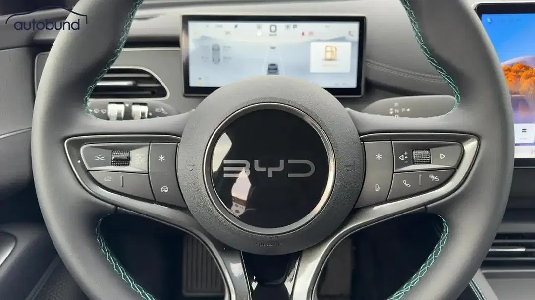 BYD Seal 6 - Thumbnail 11