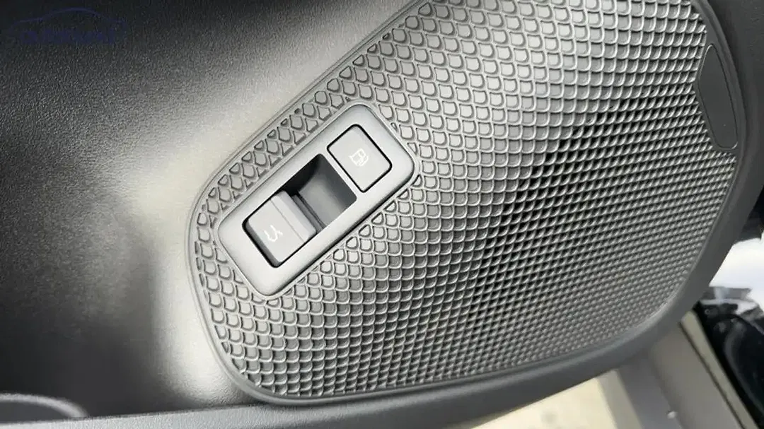 BYD Seal 6 - Thumbnail 12