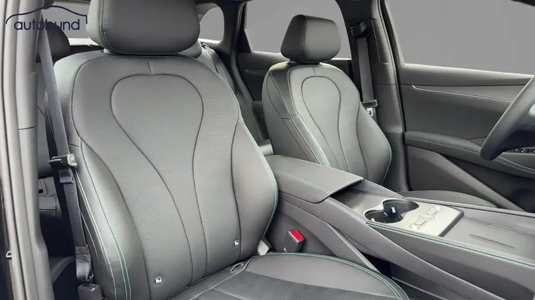BYD Seal 6 - Thumbnail 5