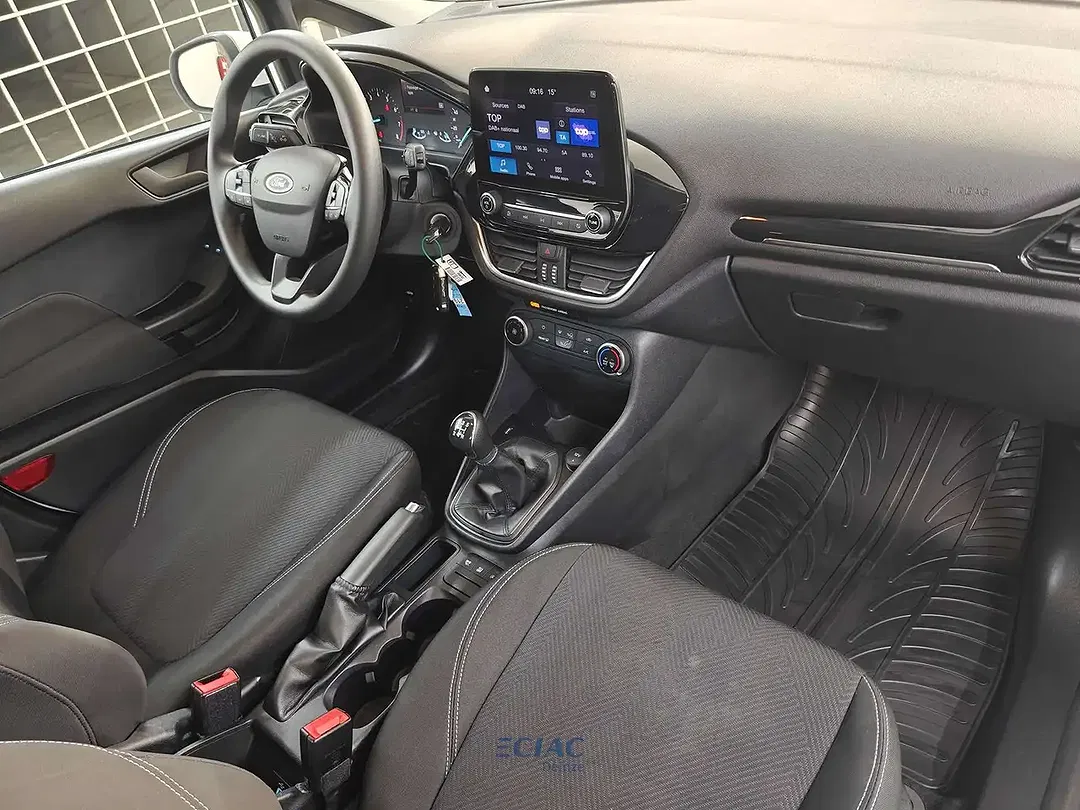 Ford Fiesta - Thumbnail 10
