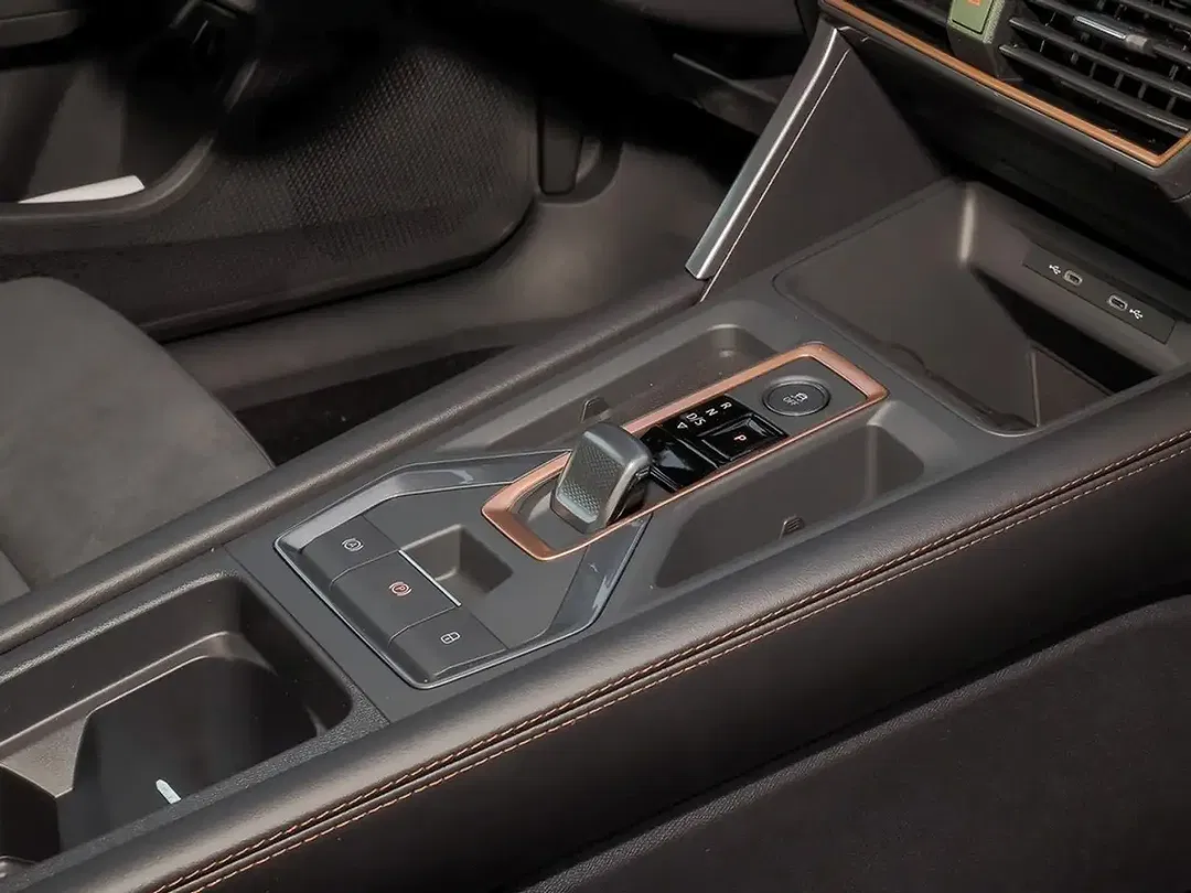CUPRA Leon - Thumbnail 11