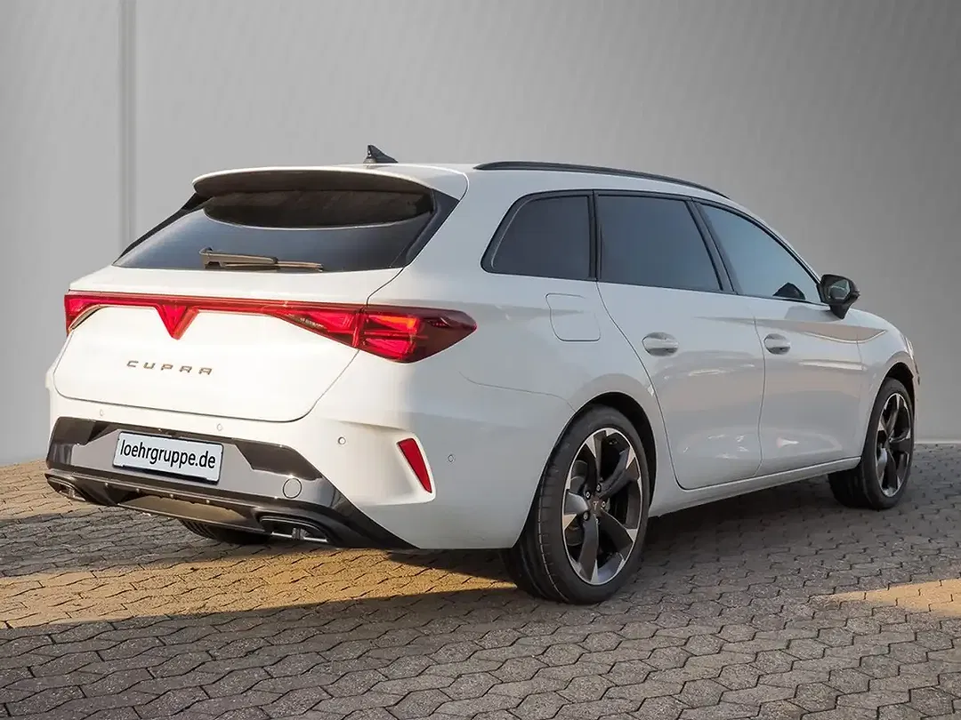 CUPRA Leon - Thumbnail 5