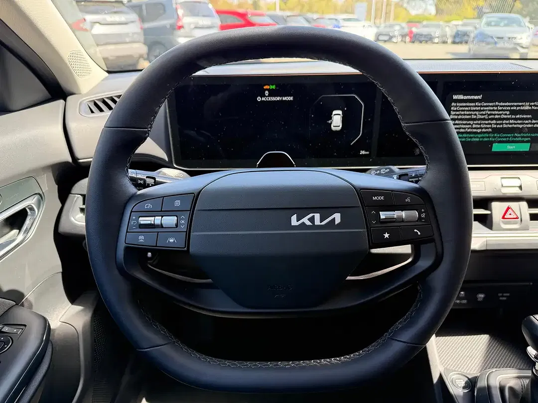 Kia K4 - Thumbnail 13