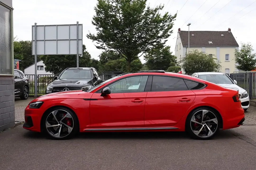 Audi RS5 - Thumbnail 7