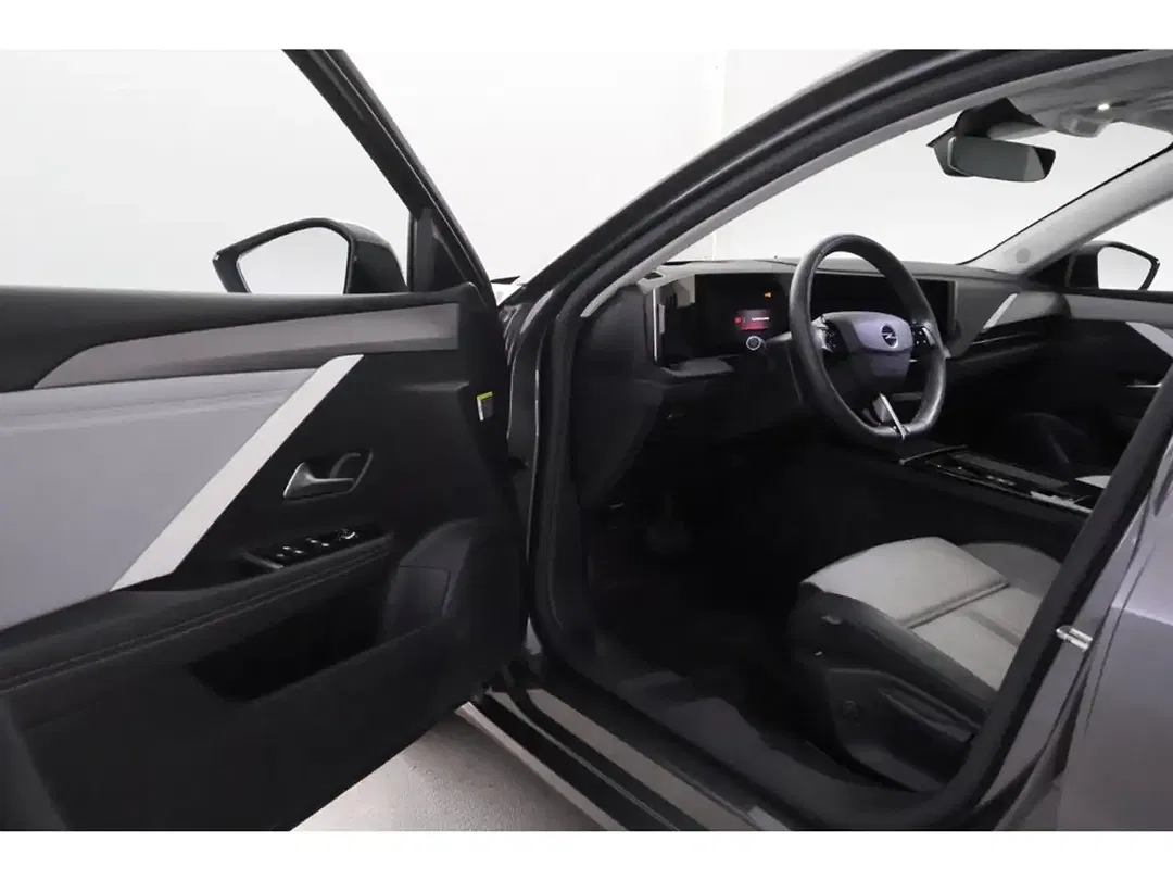 Opel Astra - Thumbnail 16