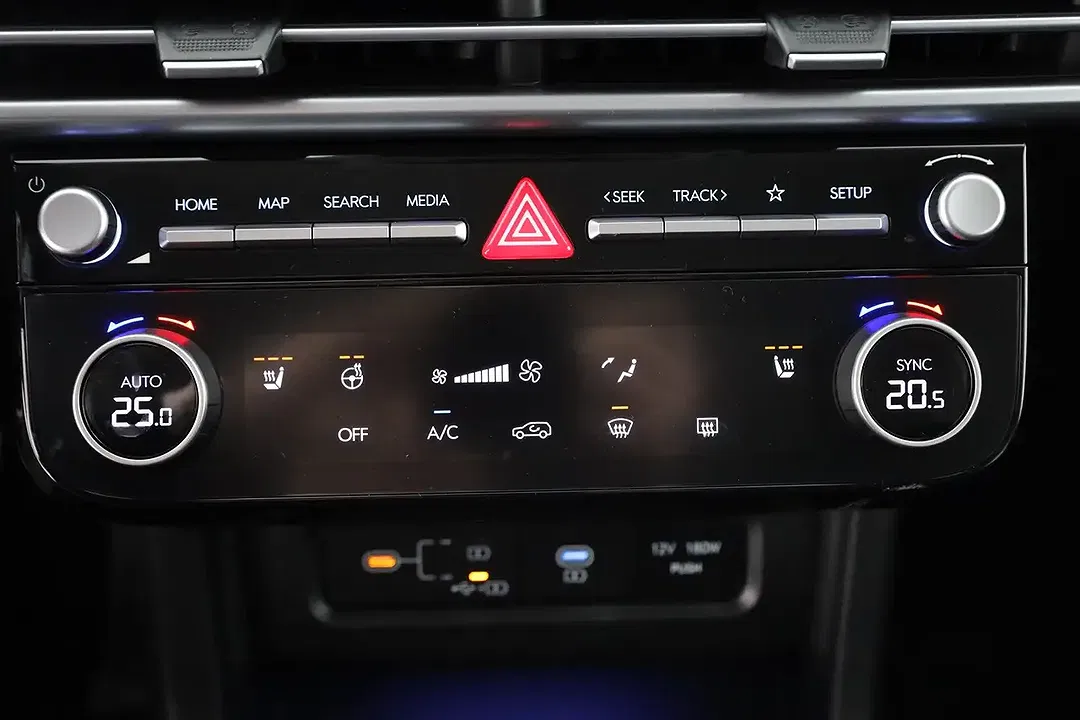 Hyundai TUCSON - Thumbnail 11