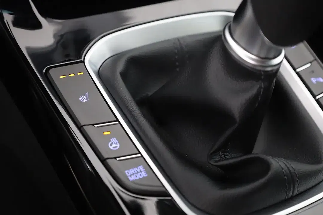 Hyundai i30 - Thumbnail 13