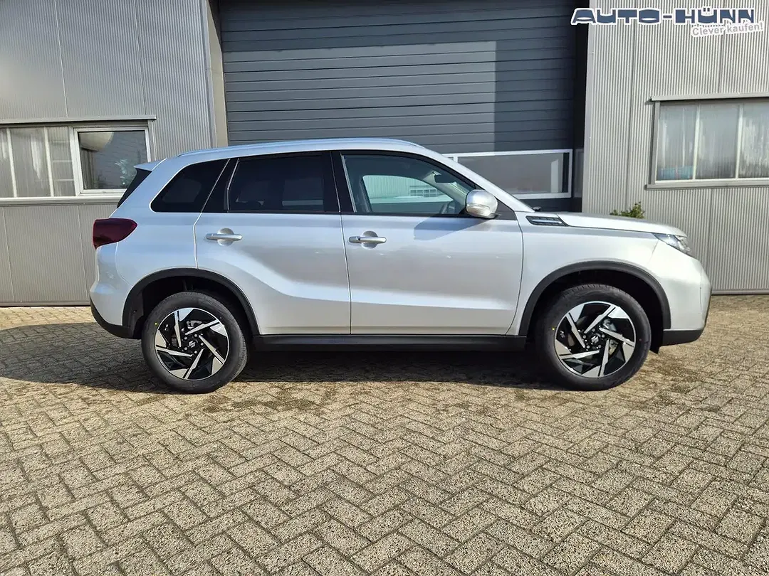 Suzuki Vitara - Thumbnail 6