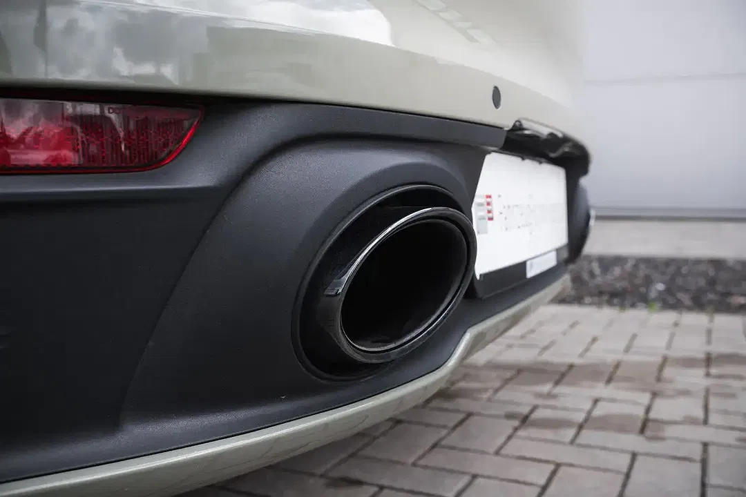 Porsche 992 - Thumbnail 12