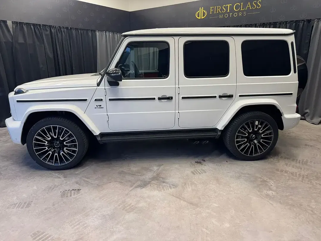 Mercedes-Benz G 63 AMG - Thumbnail 4