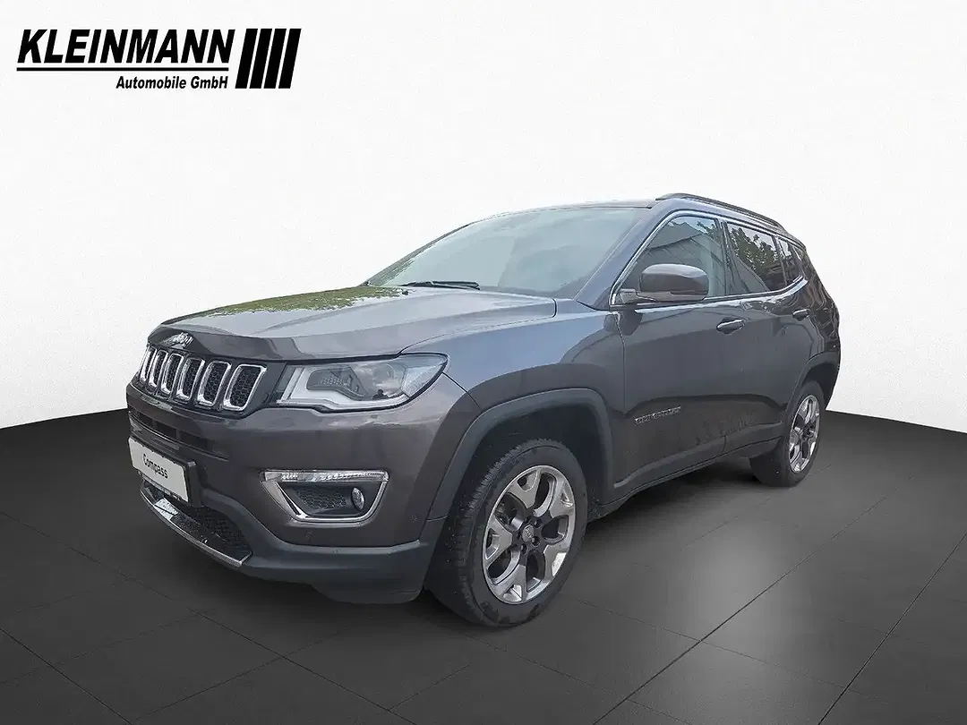 Jeep Compass - Thumbnail 1
