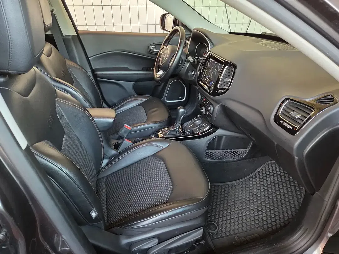 Jeep Compass - Thumbnail 10
