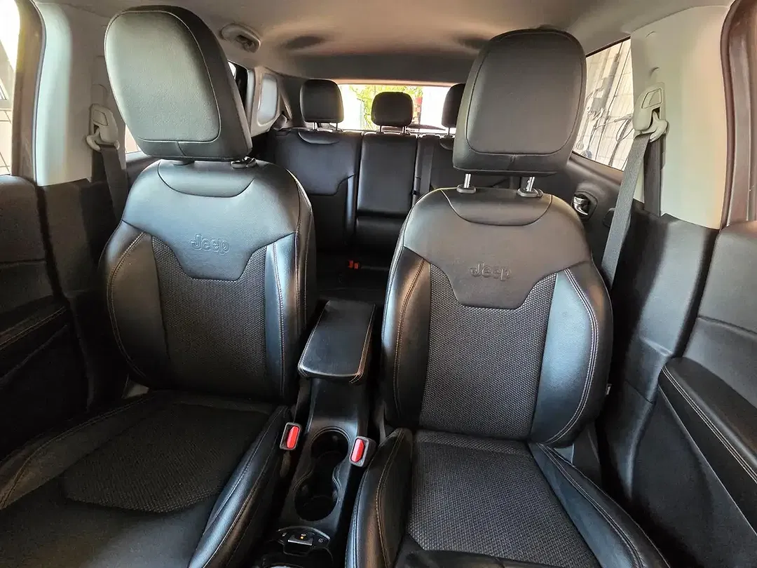 Jeep Compass - Thumbnail 12