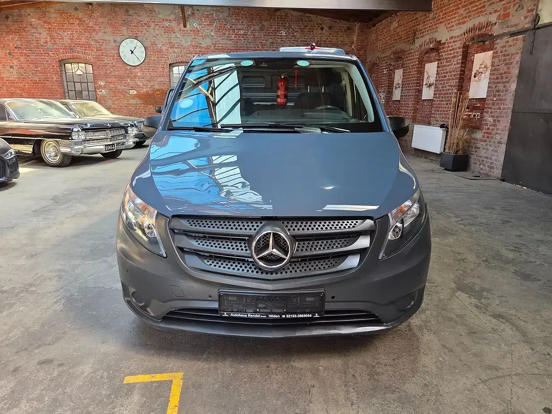 Mercedes-Benz Vito - Thumbnail 2