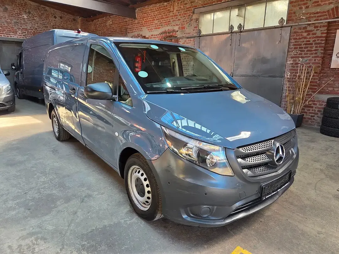 Mercedes-Benz Vito - Thumbnail 3