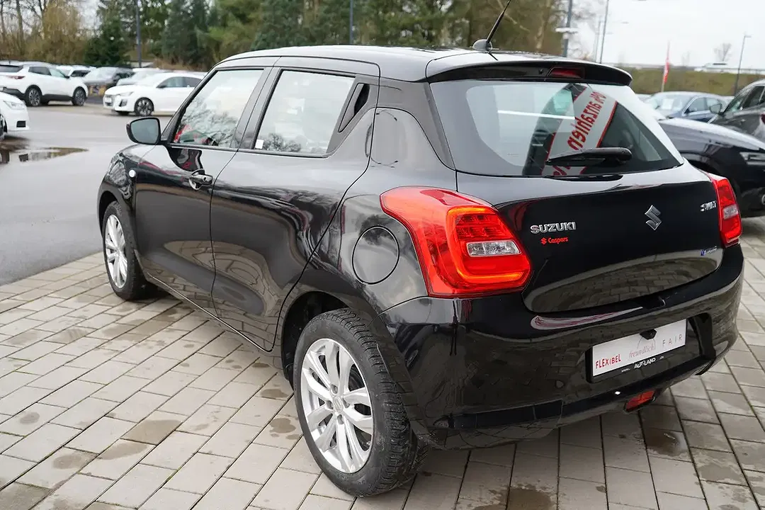 Suzuki Swift - Thumbnail 2