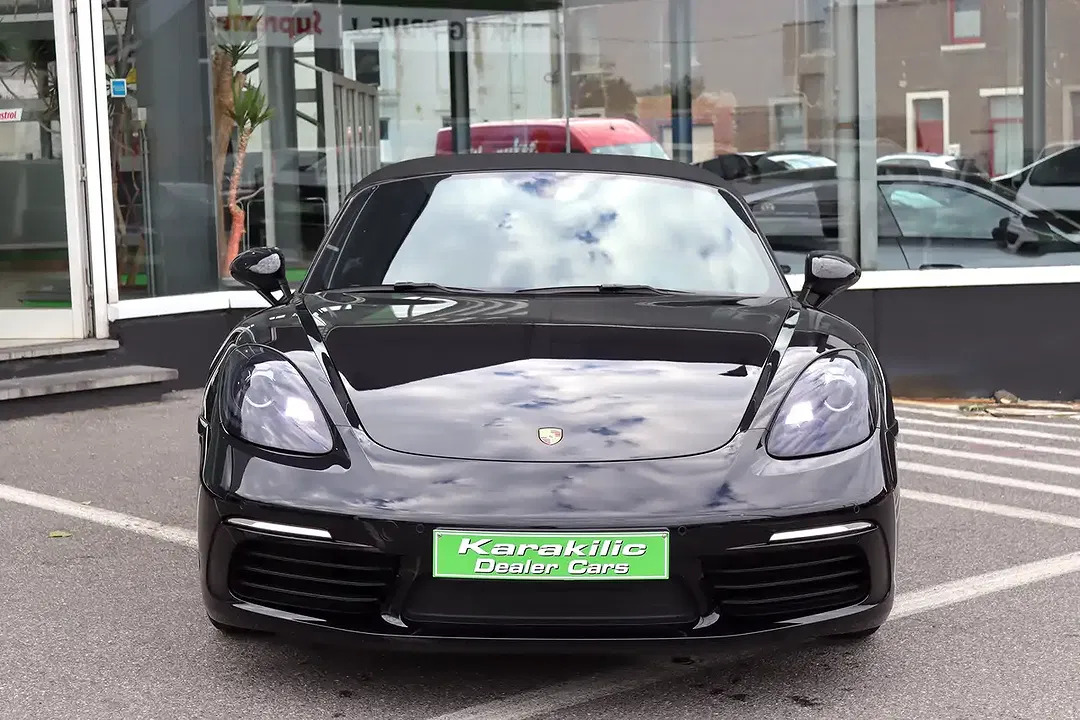 Porsche Boxster - Thumbnail 3