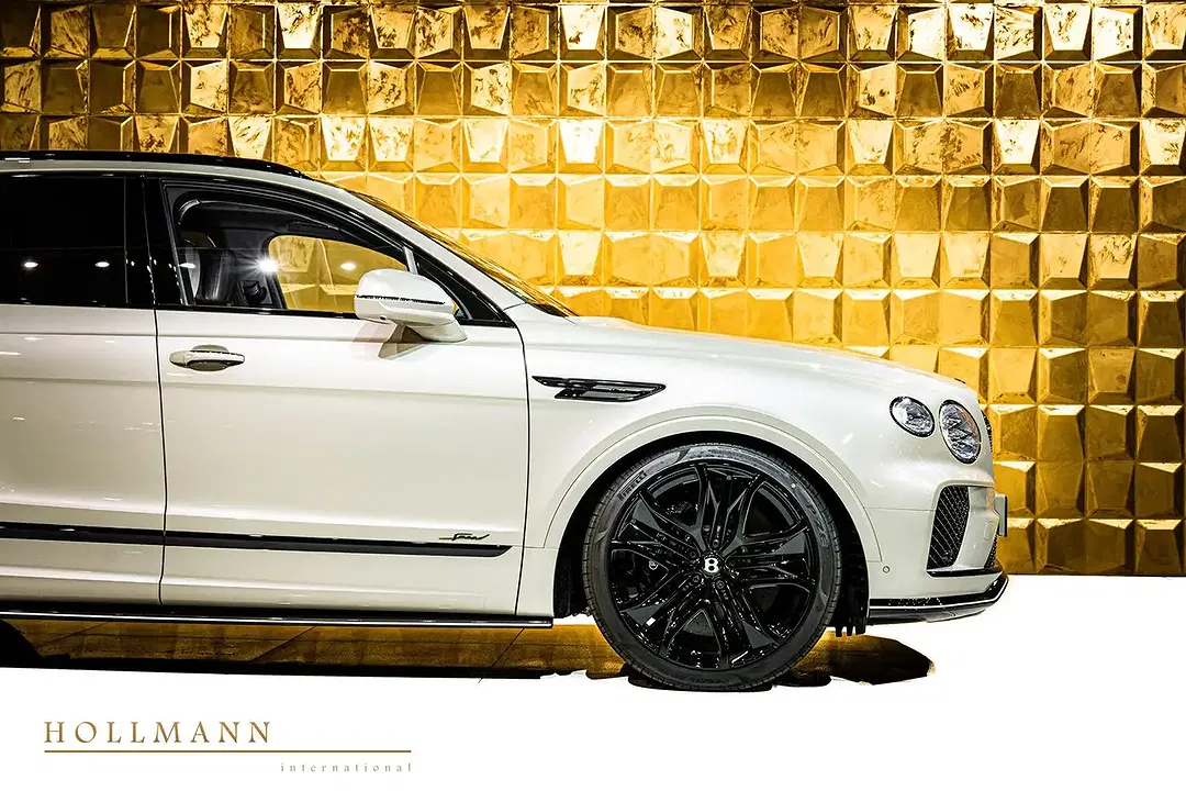 Bentley Bentayga - Thumbnail 14