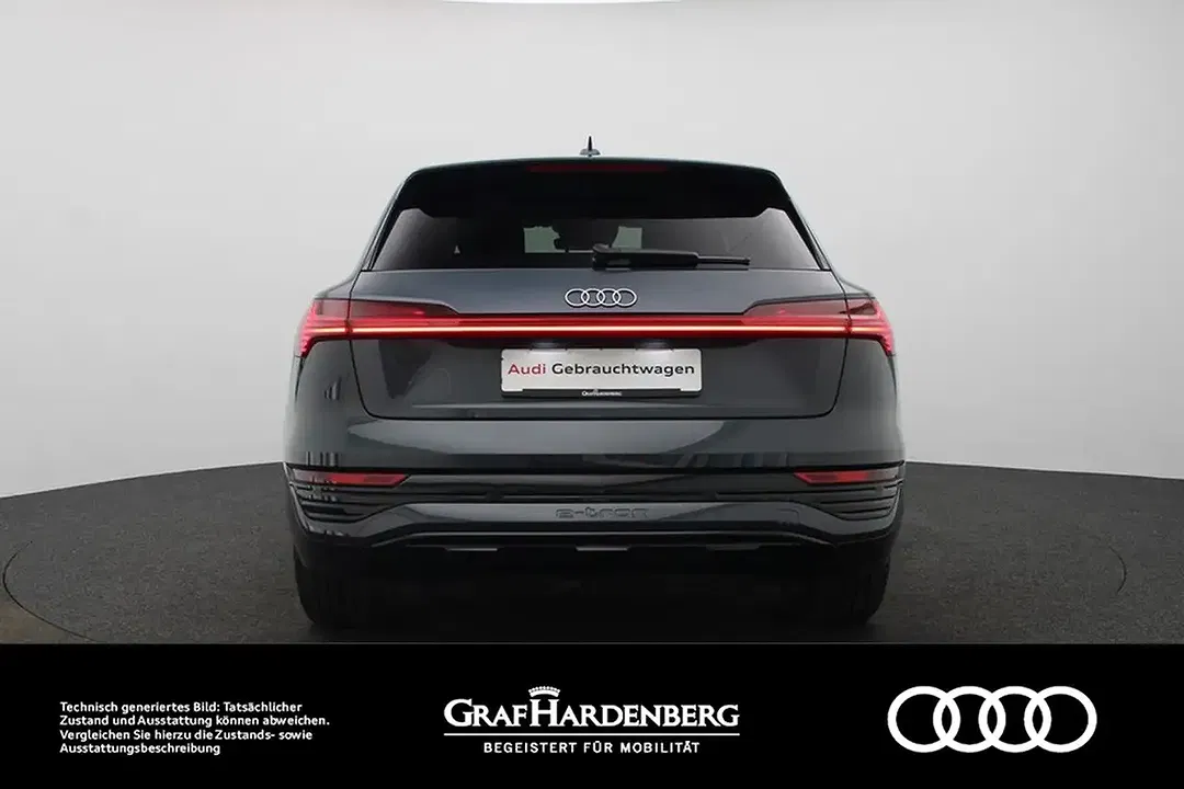 Audi Q8 e-tron - Thumbnail 4
