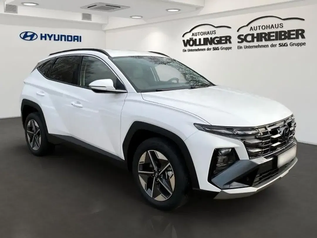 Hyundai TUCSON - Thumbnail 2