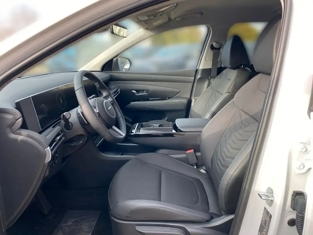 Hyundai TUCSON - Thumbnail 7