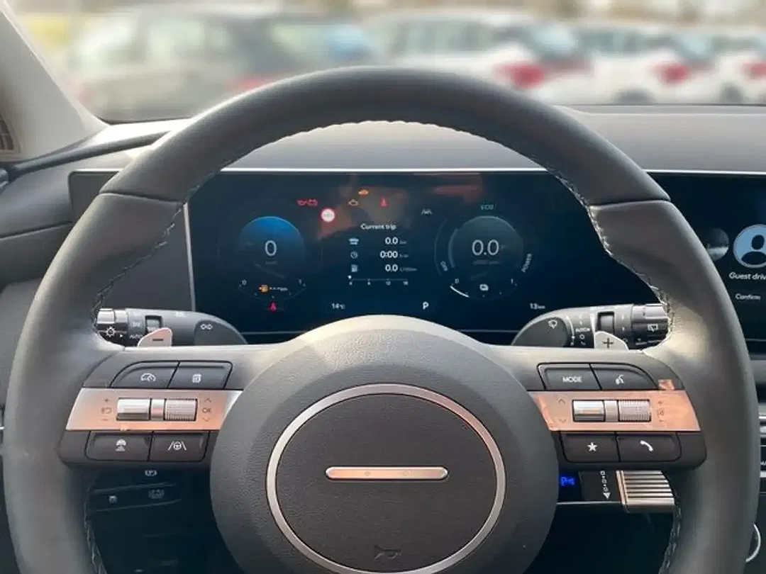 Hyundai TUCSON - Thumbnail 8