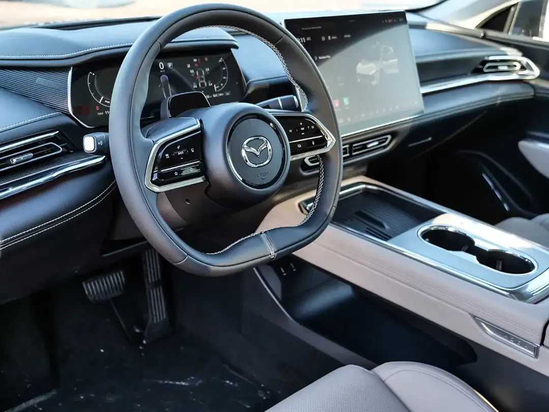 Mazda 6 - Thumbnail 5