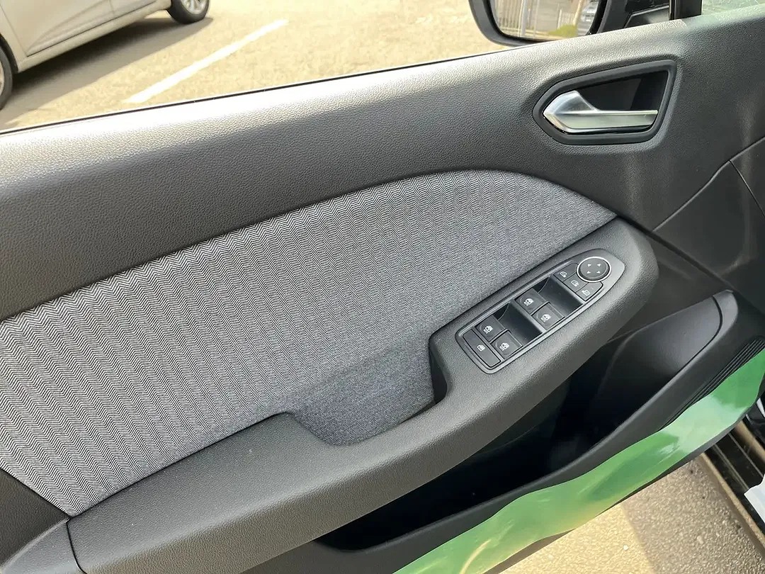 Renault Clio - Thumbnail 11
