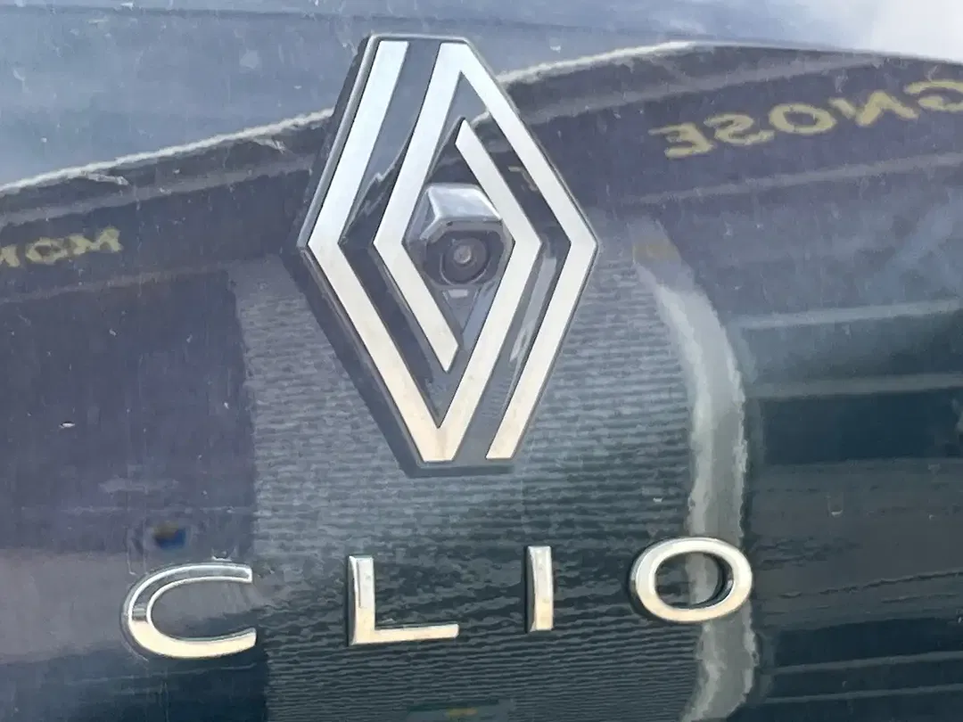 Renault Clio - Thumbnail 16