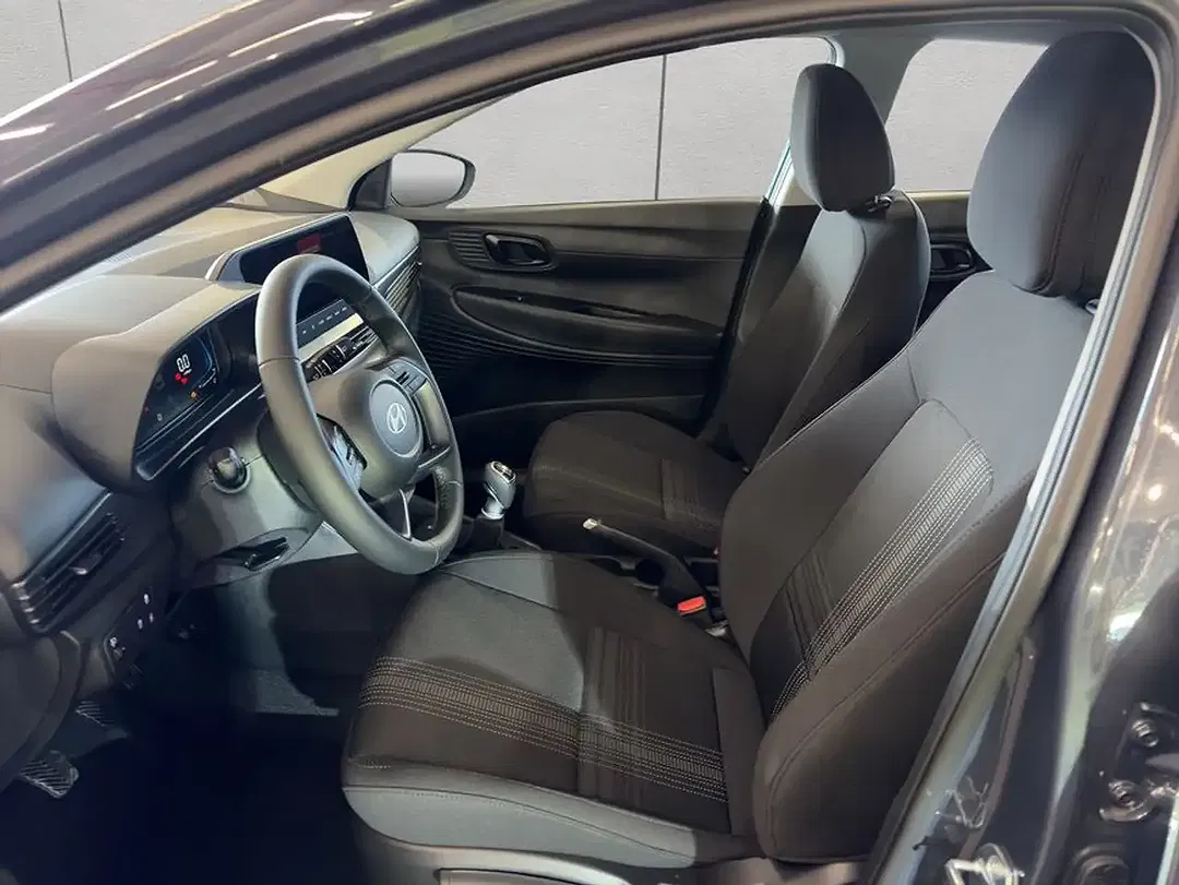 Hyundai i20 - Thumbnail 10