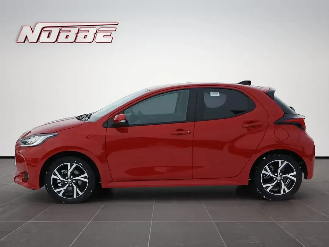Toyota Yaris - Thumbnail 2