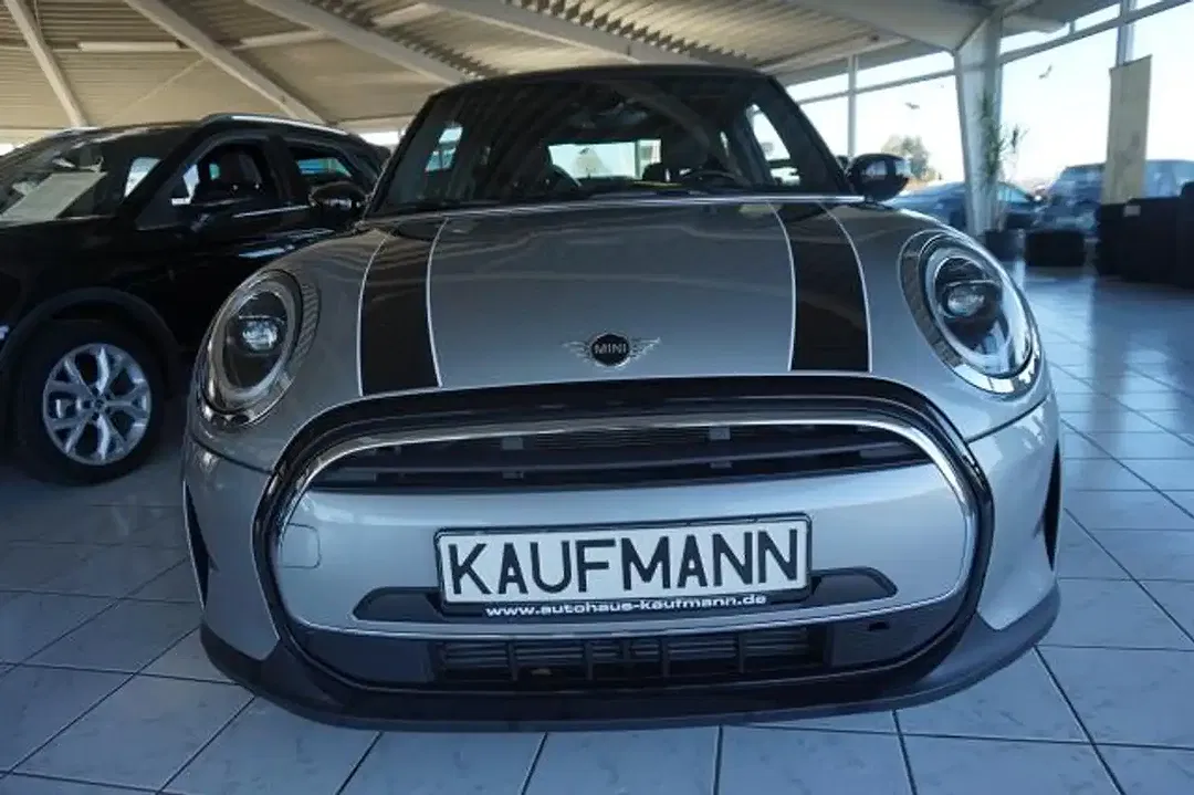 MINI Cooper - Thumbnail 2