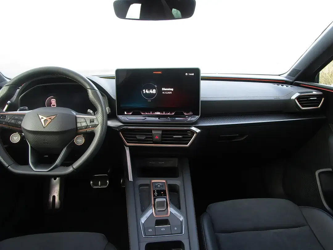 CUPRA Leon - Thumbnail 11