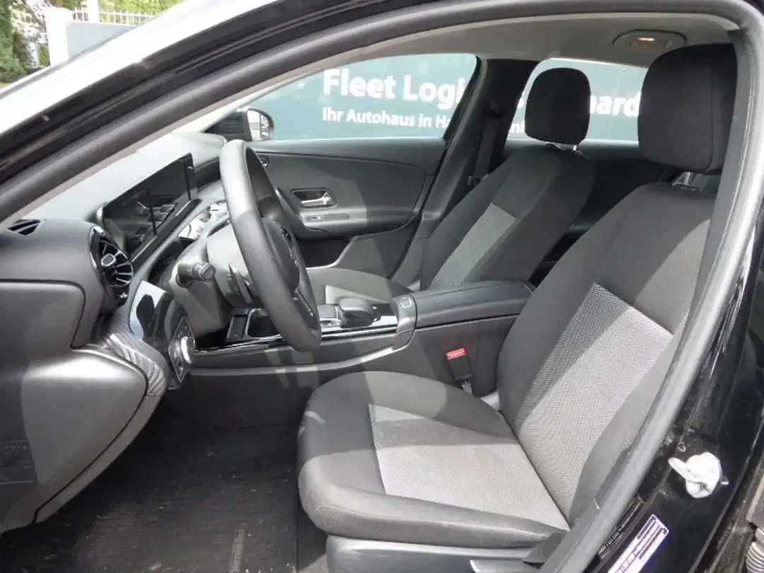 Mercedes-Benz A 250 - Thumbnail 15