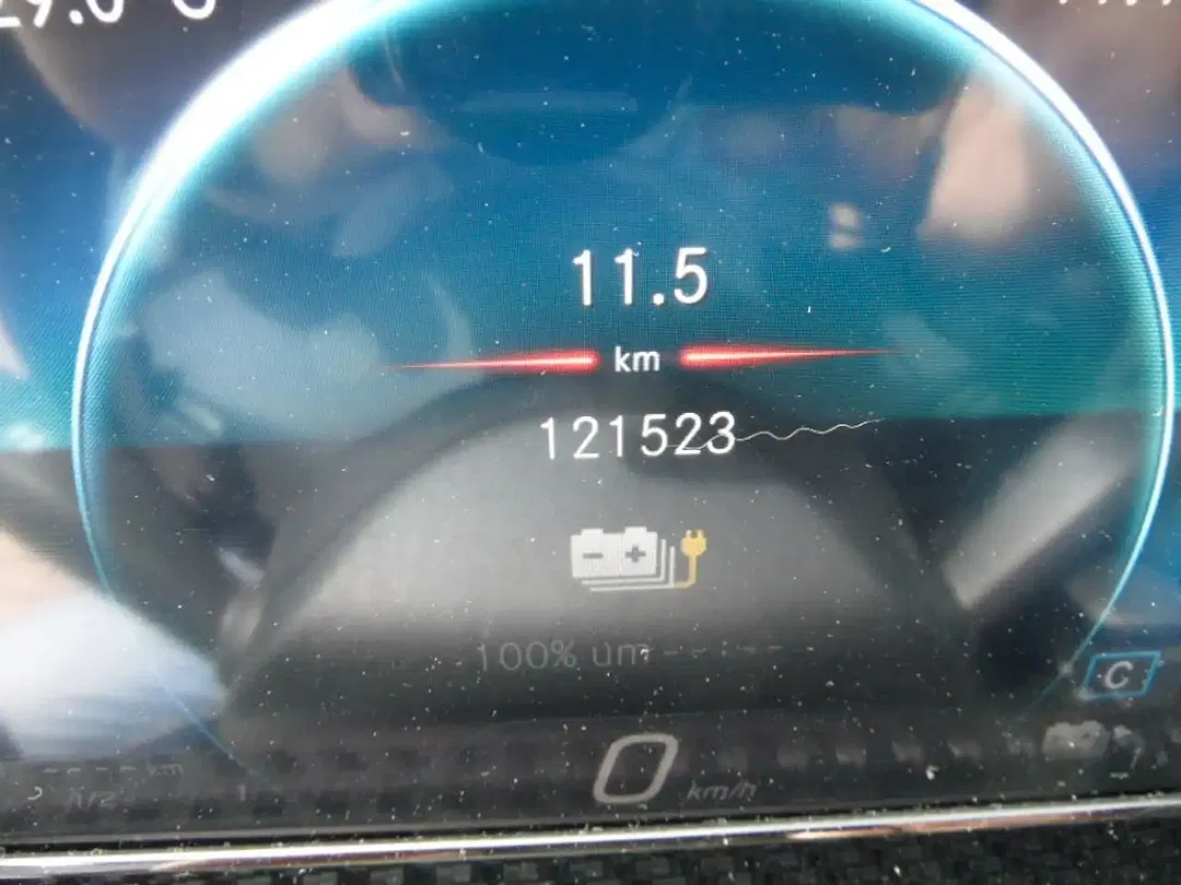 Mercedes-Benz A 250 - Thumbnail 9