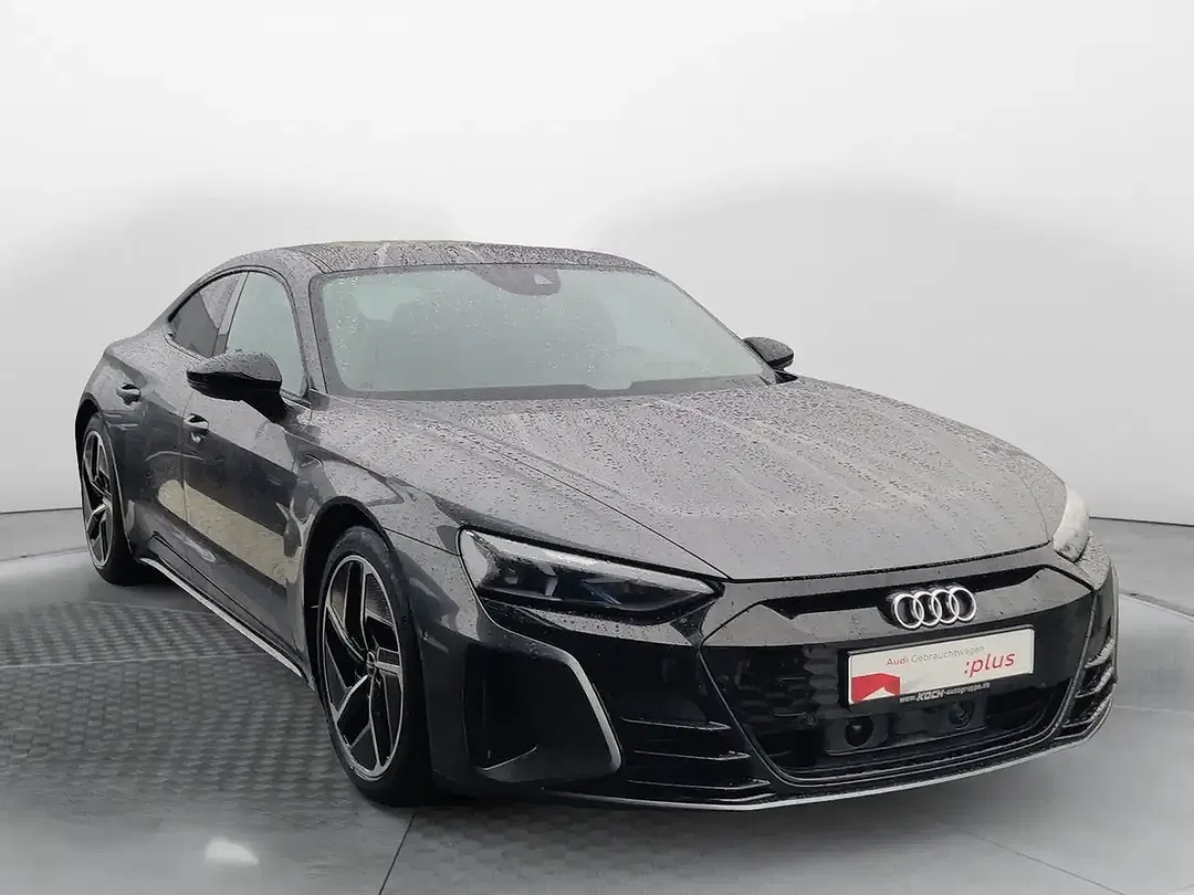 Audi RS e-tron GT - Thumbnail 10